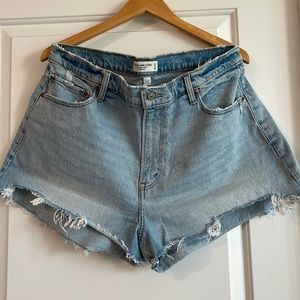 Abercrombie & Fitch Light Wash High Rise Mom Jean Shorts